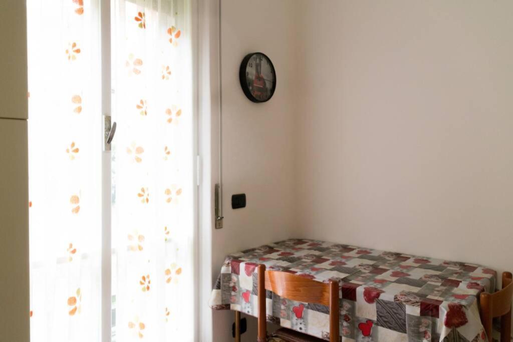 Mattias Apt - The House Of Travelers โกโม ภายนอก รูปภาพ
